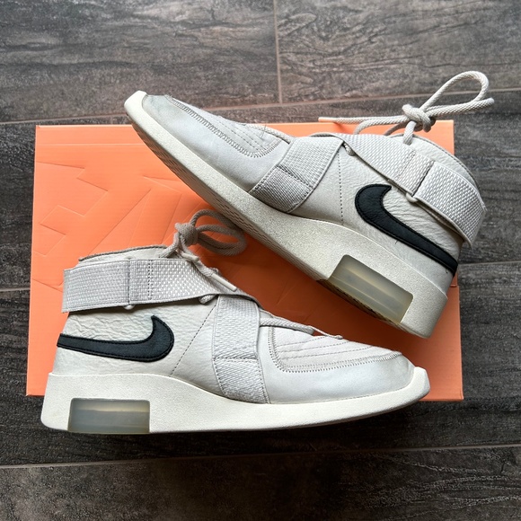 Nike FEAR OF GOD 1 Shoes Jerry Lorenzo AIR Raid Light Bone - Picture 1 of 7